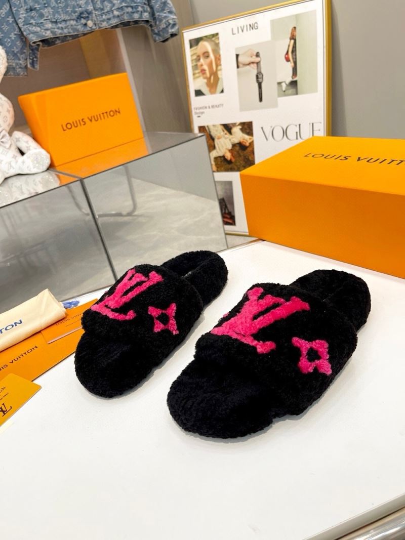 Louis Vuitton Slippers